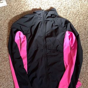 VS zip up